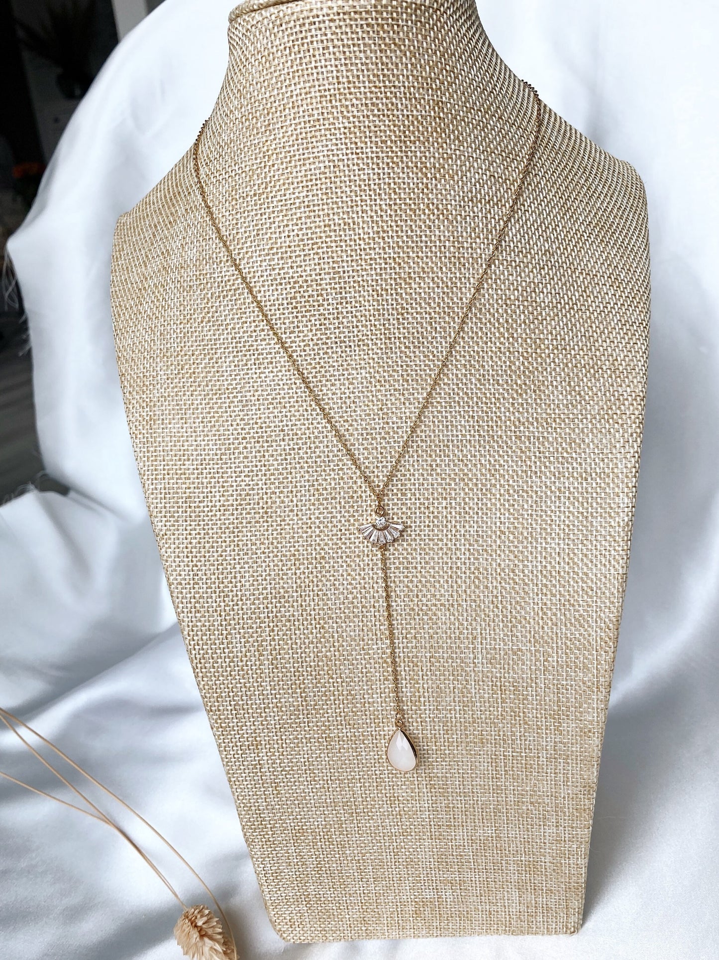 Vergoldete Y-Brautkette mit Zirkonia-Fächer & Tropfenanhänger – Edelstahl-Halskette für Hochzeit & Alltag | Auch in Roségold& Silber