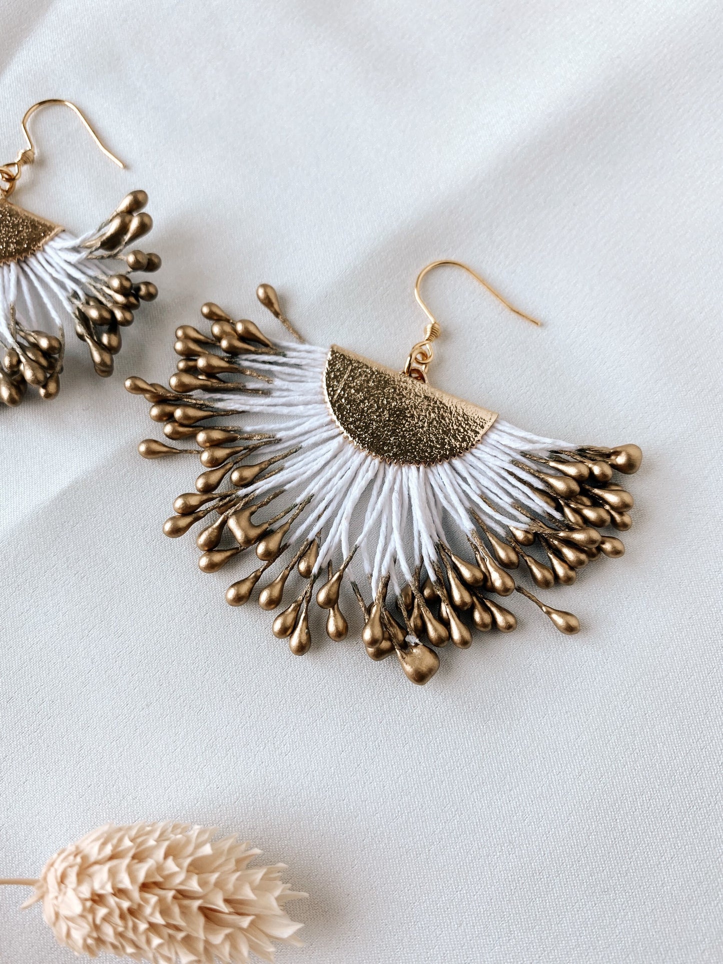 Fächer-Ohrringe im Boho Hippie Style – Brautschmuck & Statement-Accessoire für Alltag und Festival