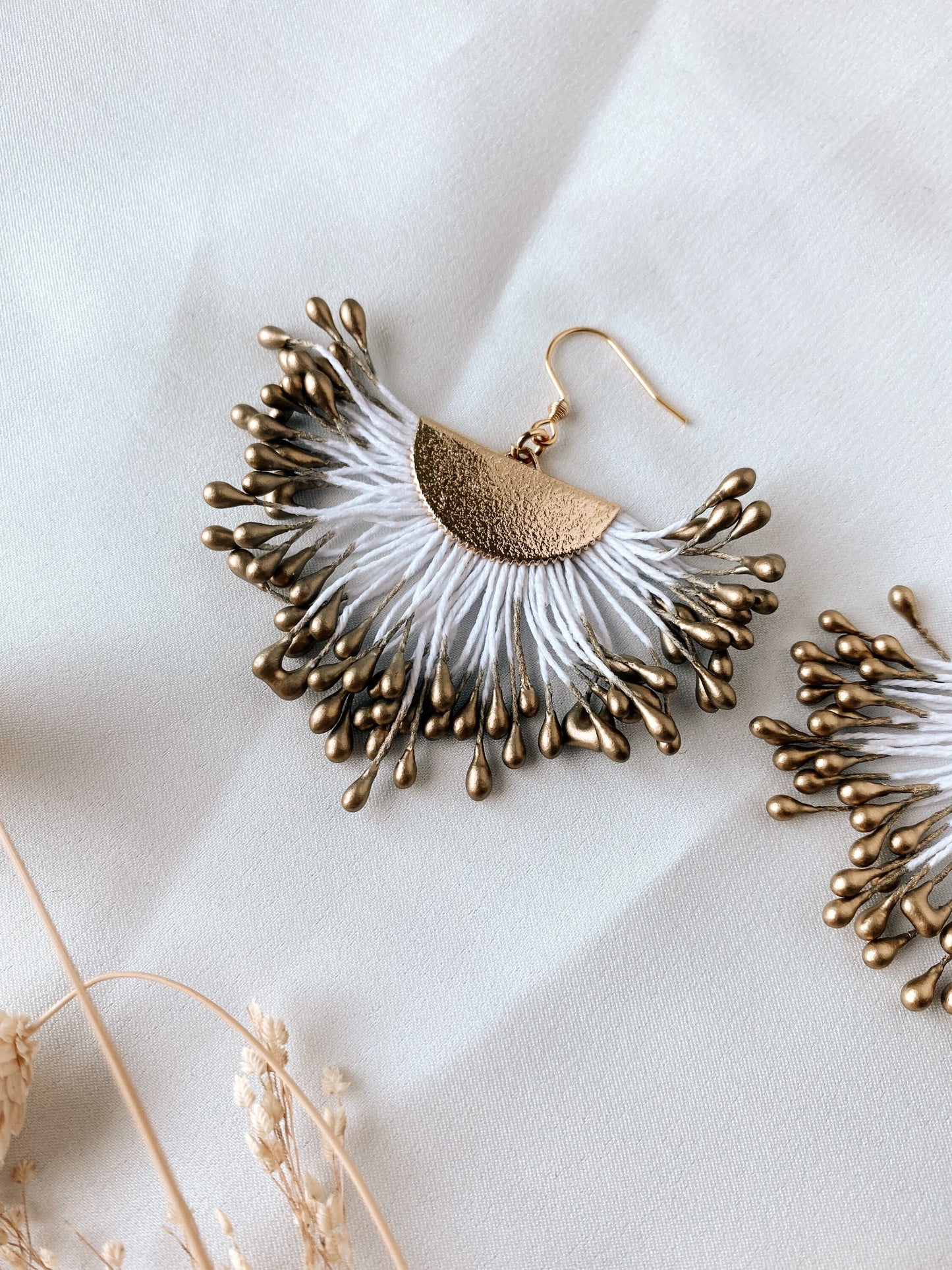 Fächer-Ohrringe im Boho Hippie Style – Brautschmuck & Statement-Accessoire für Alltag und Festival