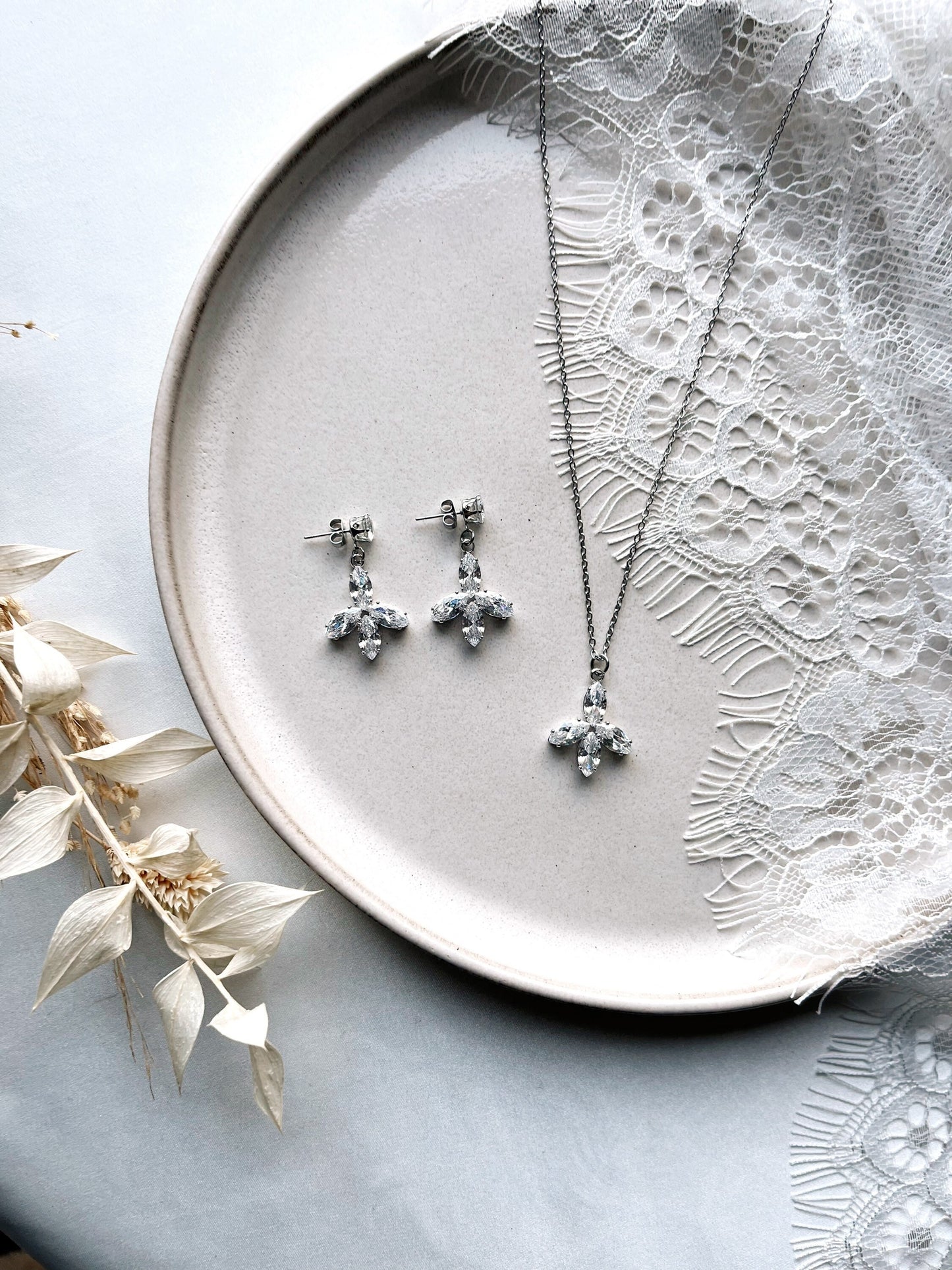 Brautschmuck-Set in Silber – Elegantes Schmuckset mit Zirkoniasteinen für Hochzeit und besondere Anlässe