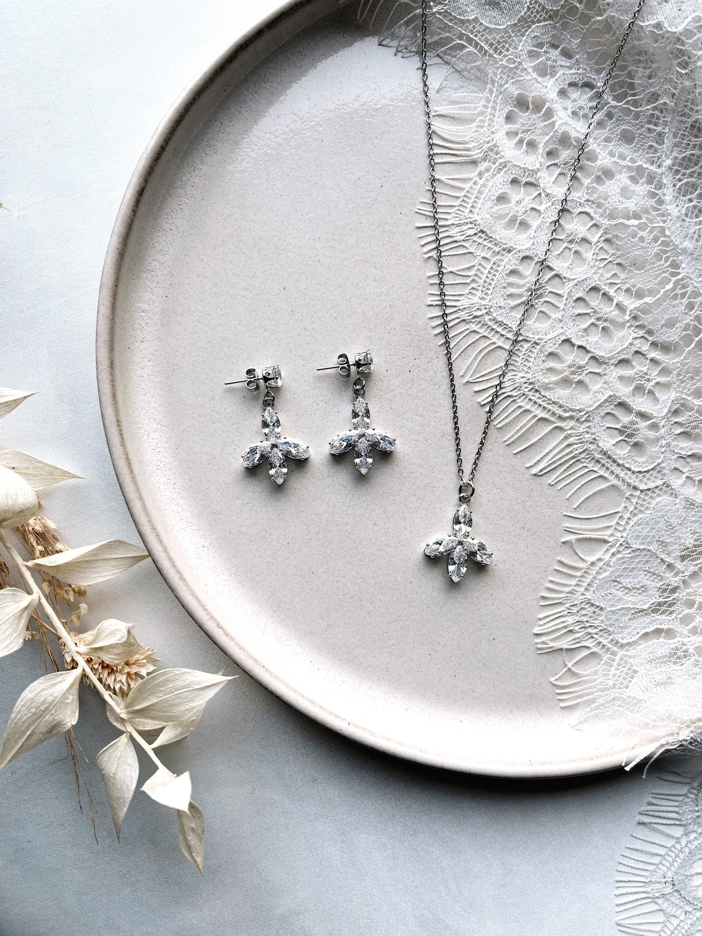 Brautschmuck-Set in Silber – Elegantes Schmuckset mit Zirkoniasteinen für Hochzeit und besondere Anlässe