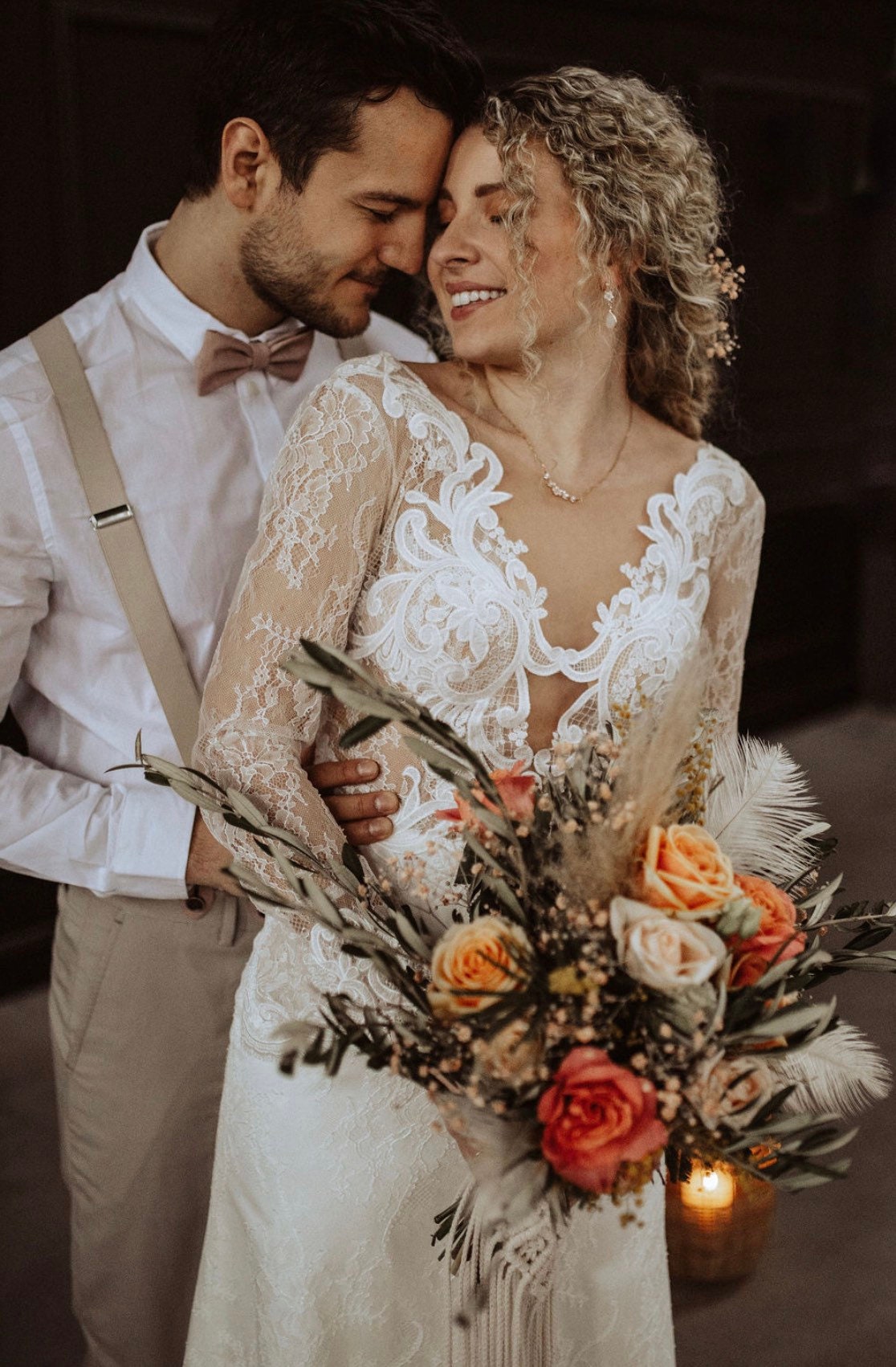 Zarte Halskette mit Zirkonia-Blumenanhänger – Brautschmuck zur Hochzeit | Boho-Schmuck für Braut & Brautjungfer | Geschenkidee