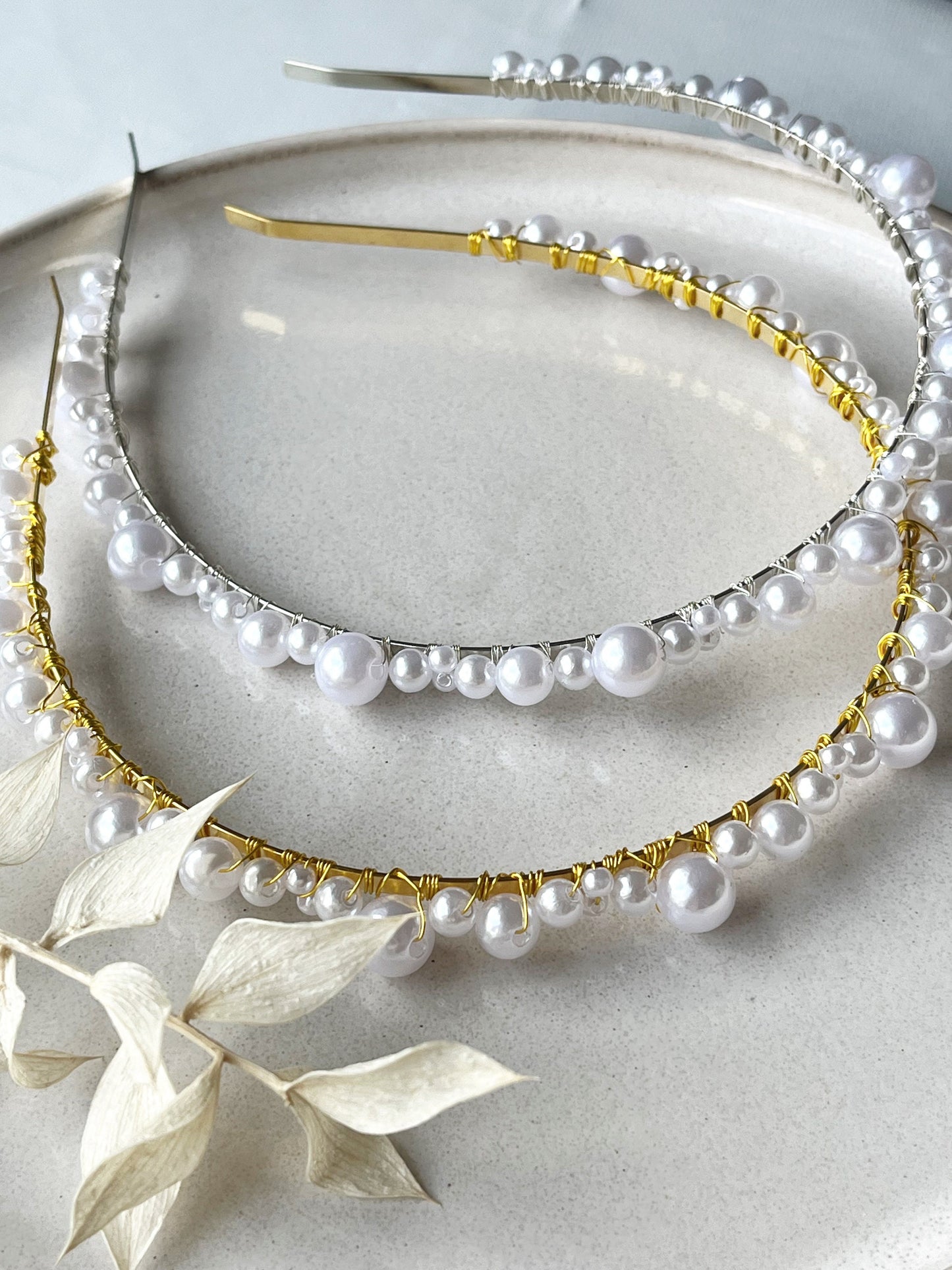 Perlenhaarreif für die Braut – Eleganter Brautschmuck in Gold oder Silber