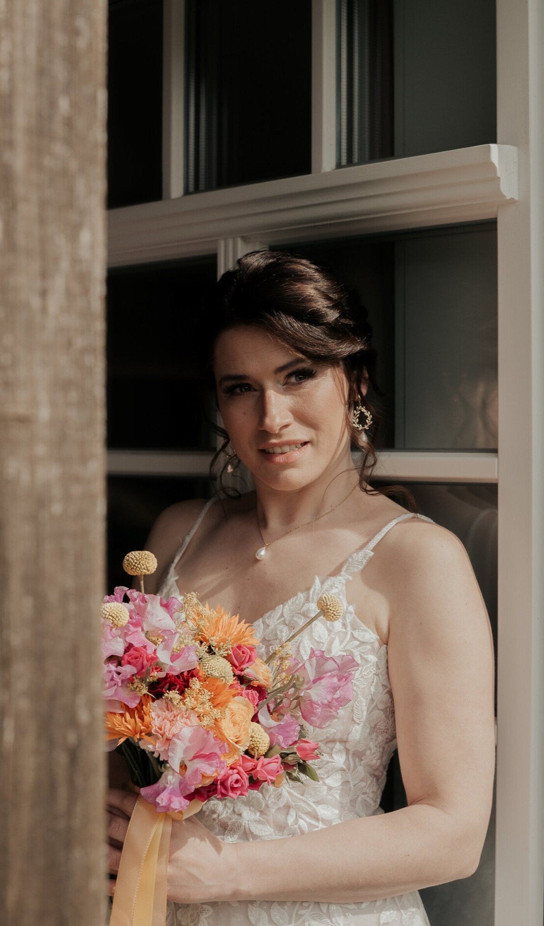 Zarte Perlen-Halskette für die Braut – Eleganter Brautschmuck in Gold