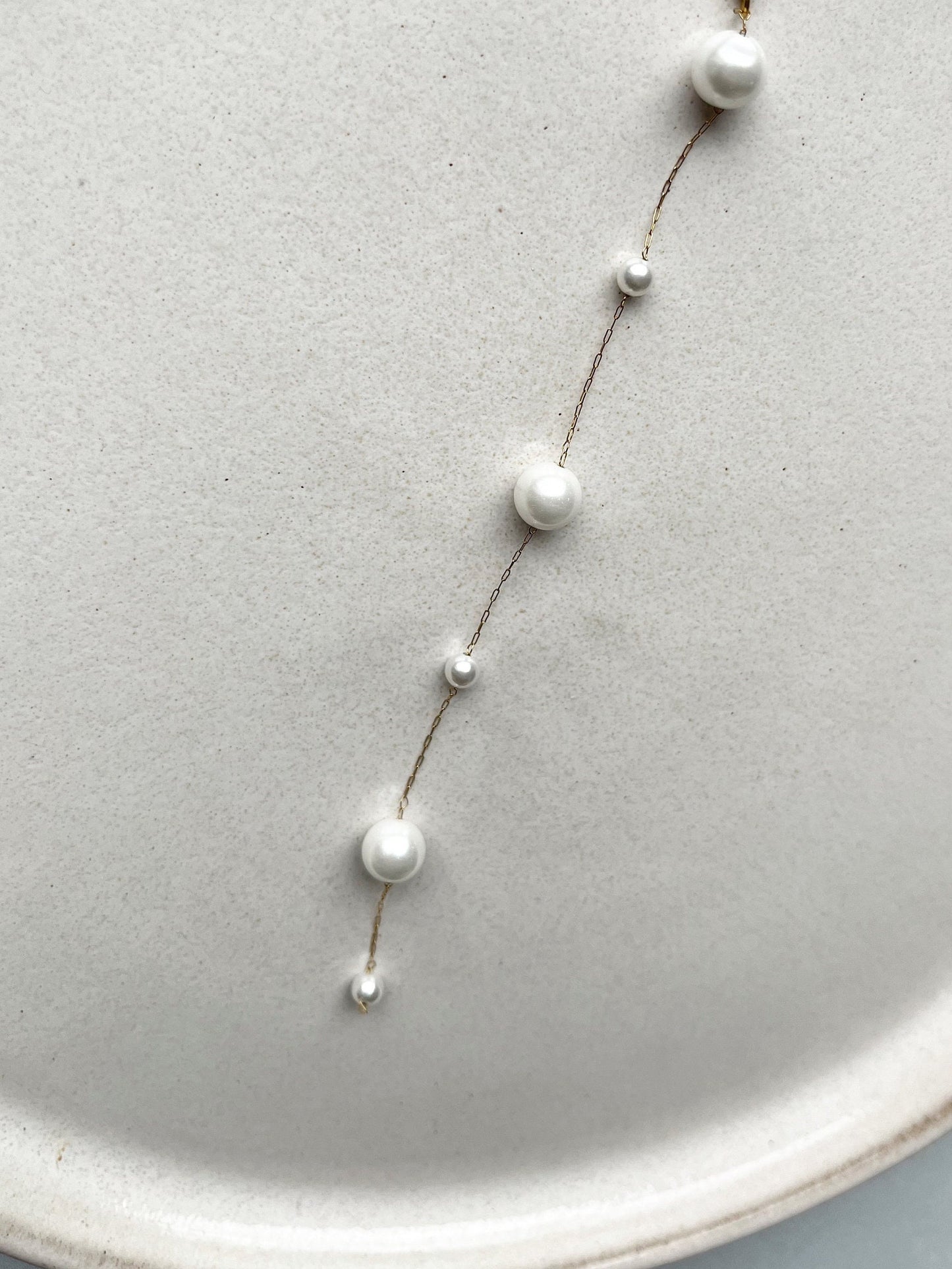 Perlen Rückenkette für die Braut – Eleganter Rückenanhänger in Gold für tiefe Rückenausschnitte
