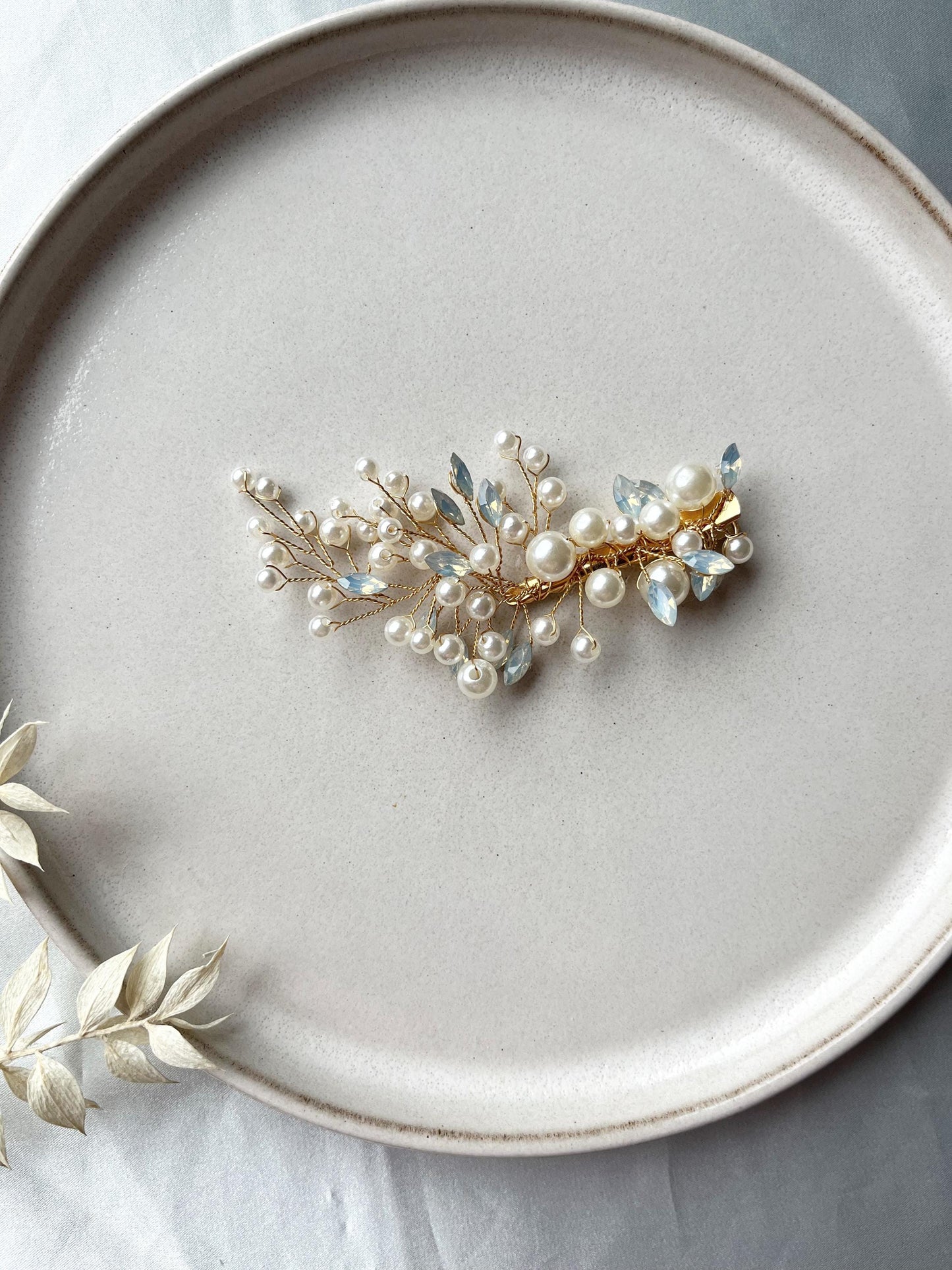 Eleganter Brauthaarschmuck mit Perlen – Klammer in Gold, Silber oder Roségold