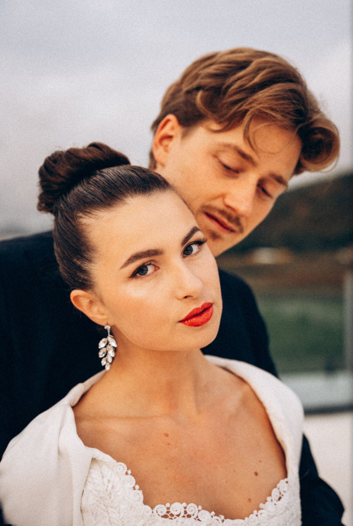 Statement Ohrstecker aus Edelstahl mit Kristallen – Brautschmuck Ohrringe in Gold oder Silber