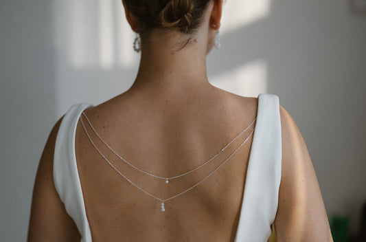Zweireihige Rückenkette für Braut – Edelstahl mit Glasperlen | Gold, Roségold oder Silber | Wandelbar als Halskette