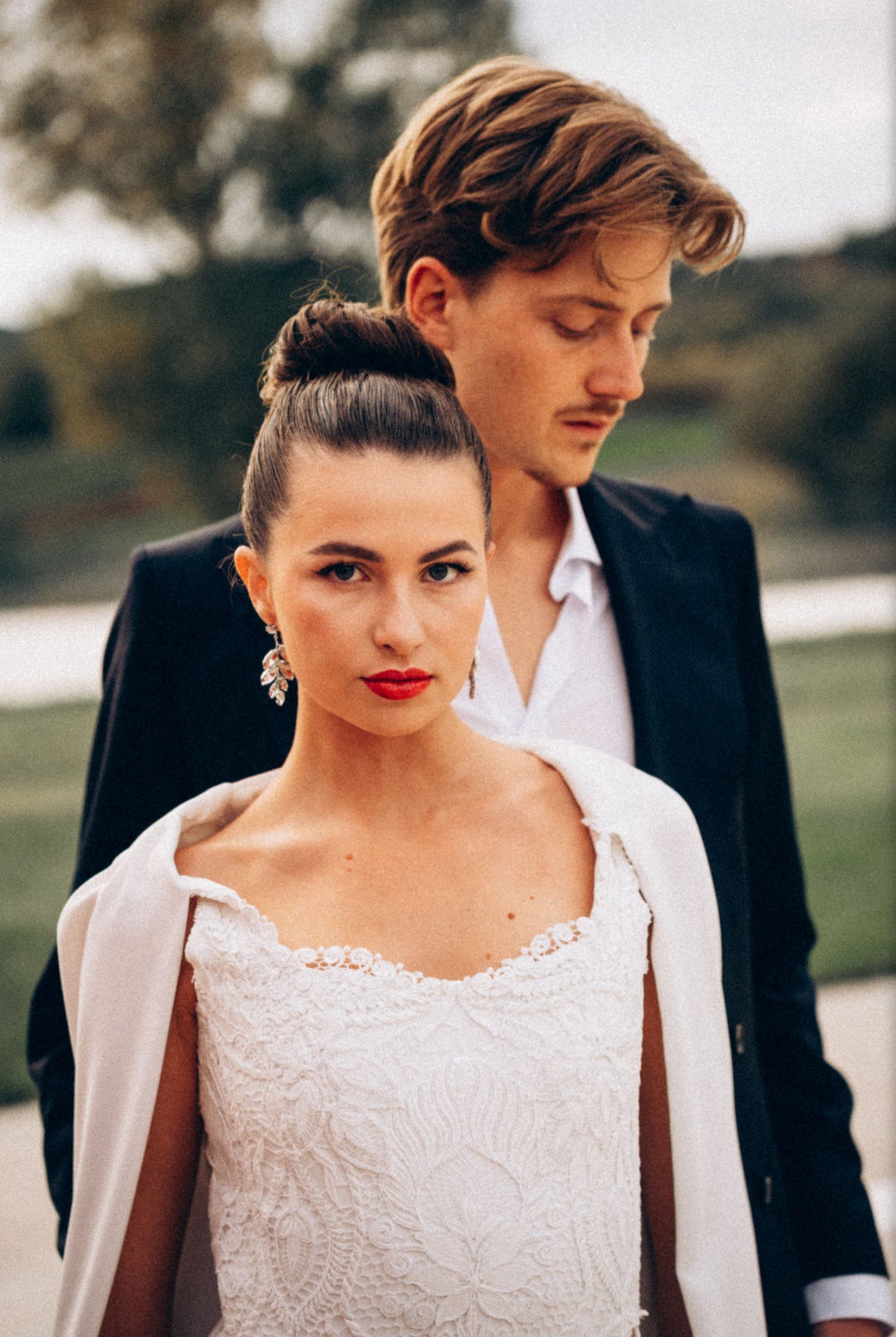 Statement Ohrstecker aus Edelstahl mit Kristallen – Brautschmuck Ohrringe in Gold oder Silber