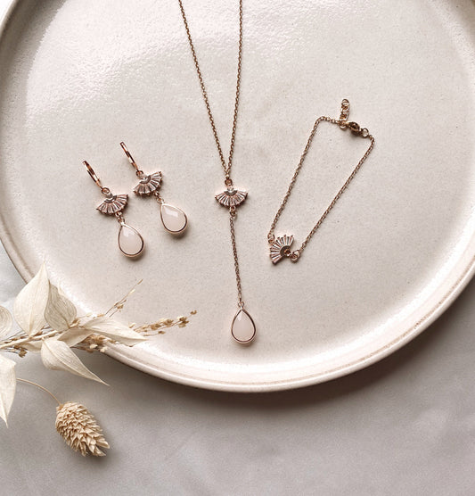 Braut Schmuckset in Roségold/ Ohrringe, Kette plus Armband / zur Hochzeit / Geschenkset zu Weihnachten, Geburtstag / Eleganter Schmuck