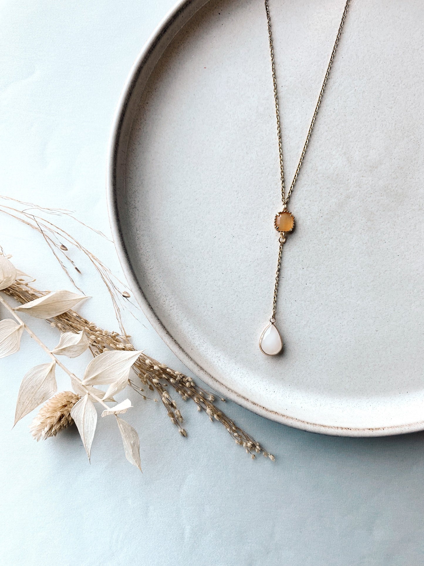 Y-Kette Lariatkette mit Tropfen Gold – Handgefertigte Halskette aus Edelstahl mit Glaselementen | Eleganter Brautschmuck & Alltagsbegleiter