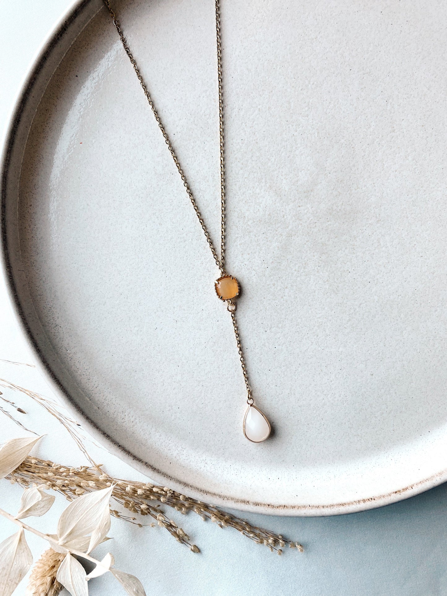 Y-Kette Lariatkette mit Tropfen Gold – Handgefertigte Halskette aus Edelstahl mit Glaselementen | Eleganter Brautschmuck & Alltagsbegleiter