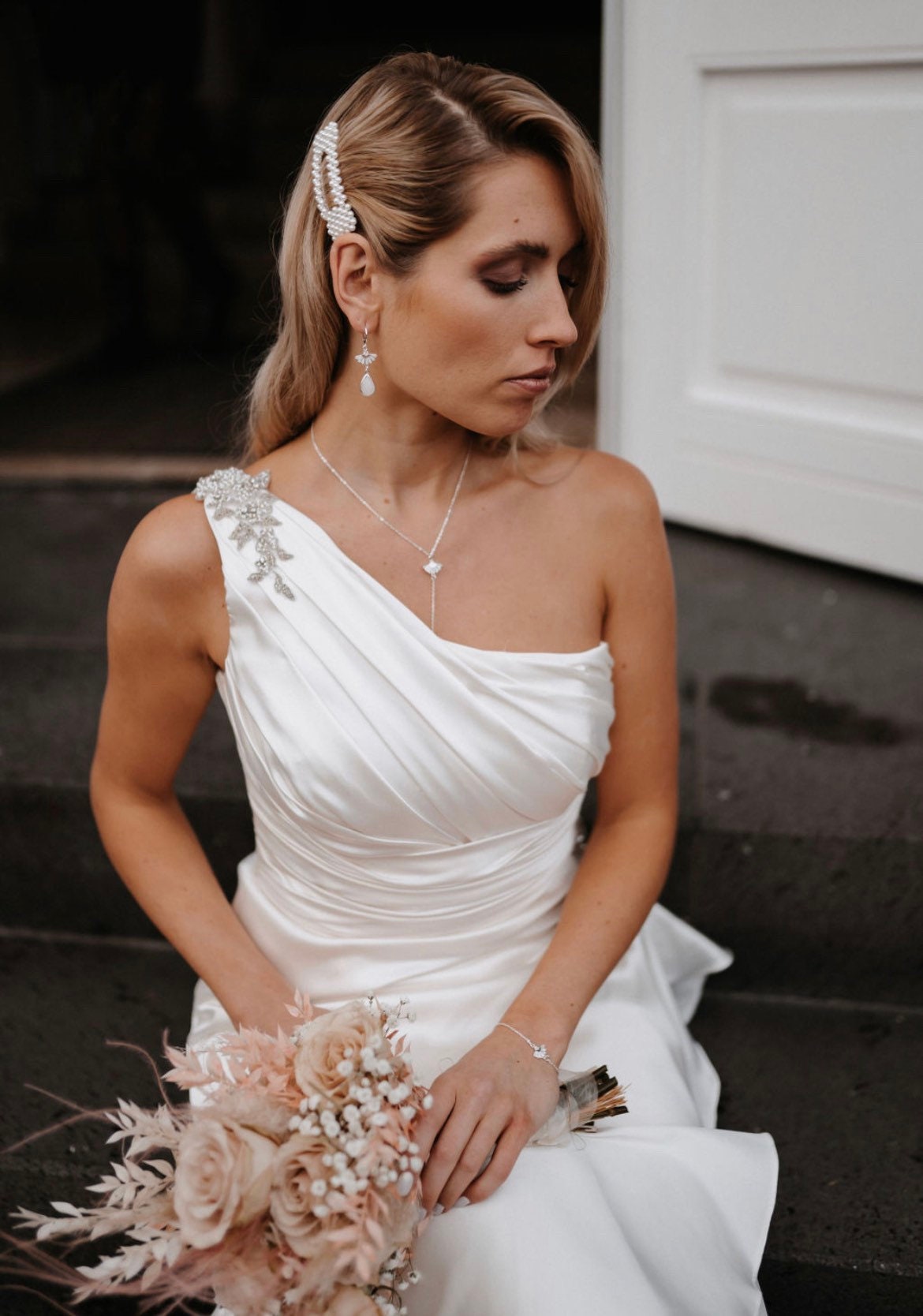 Braut Schmuckset Silber – Handgefertigtes Schmuckset mit Zirkoniafächer & Glastropfen | Edelstahl versilbert für Hochzeit & besondere Anlässe