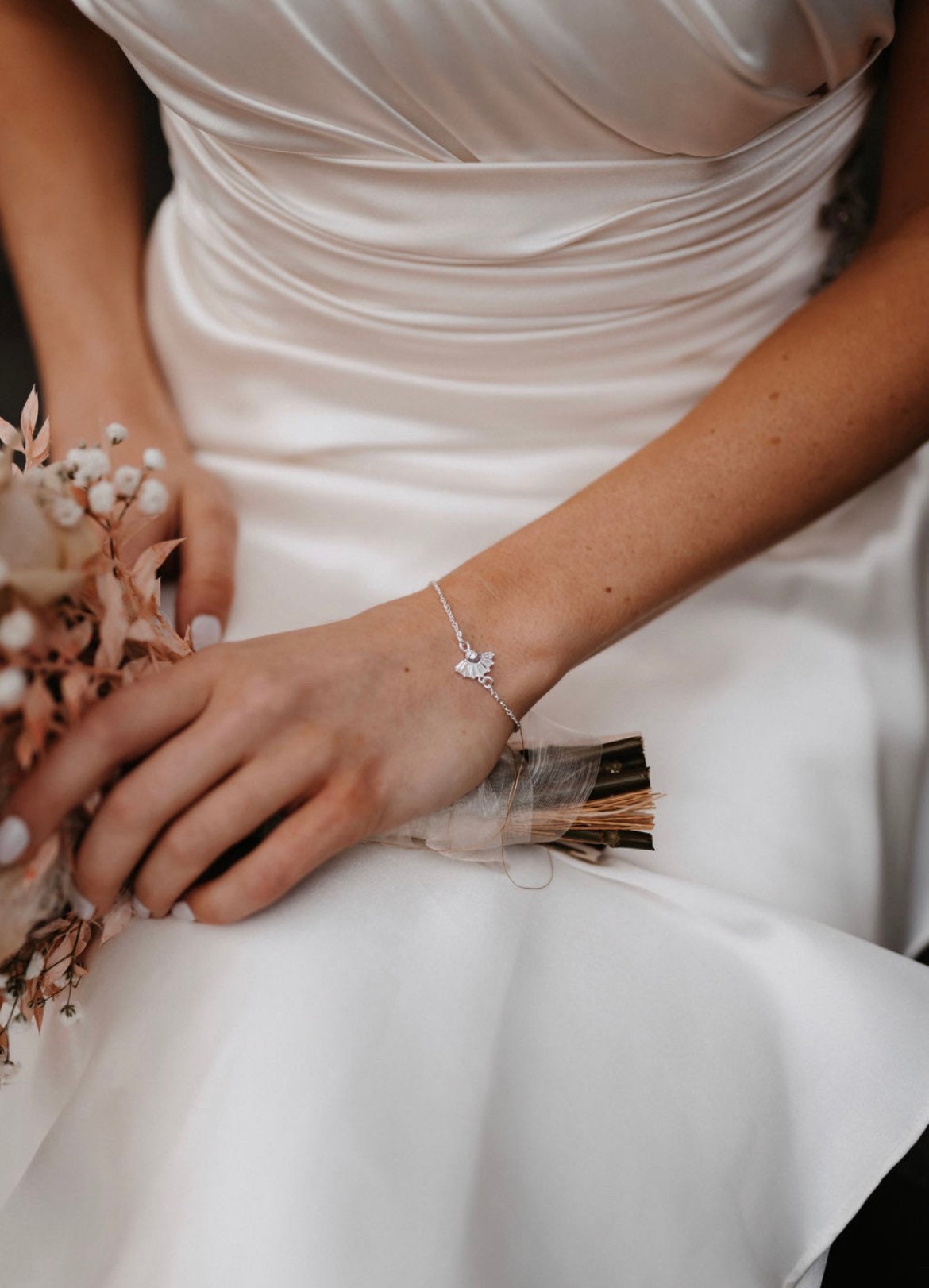 Braut Schmuckset Silber – Handgefertigtes Schmuckset mit Zirkoniafächer & Glastropfen | Edelstahl versilbert für Hochzeit & besondere Anlässe