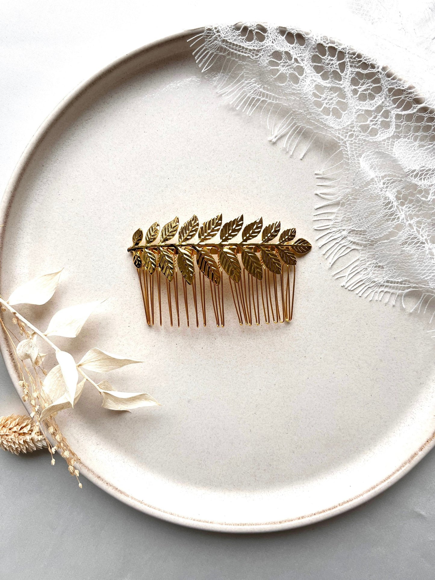 Braut Haarkamm Boho Stil mit Blättern – Goldener Haarkamm für Hochzeitsfrisuren | Handgefertigter Boho Brautschmuck