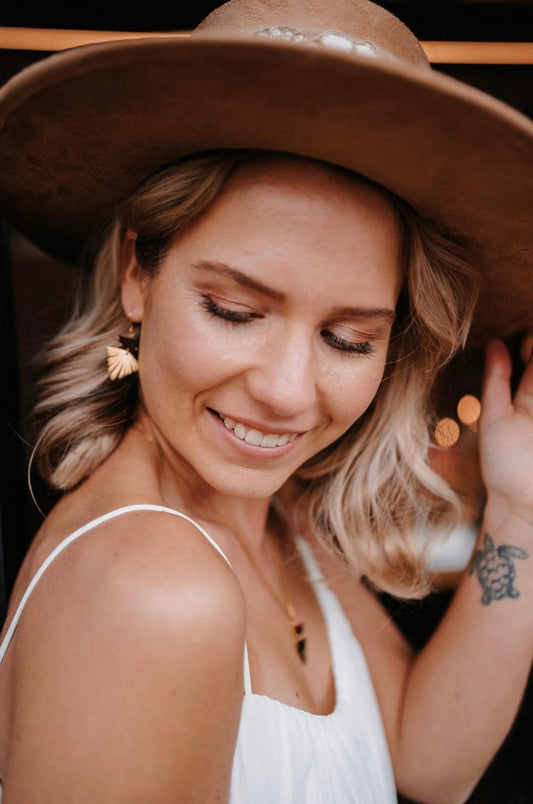 Boho Schmuck Set Braun – Handgefertigtes Schmuckset mit braunen Glaselementen | Edelstahl Kette & Ohrringe im Boho Stil