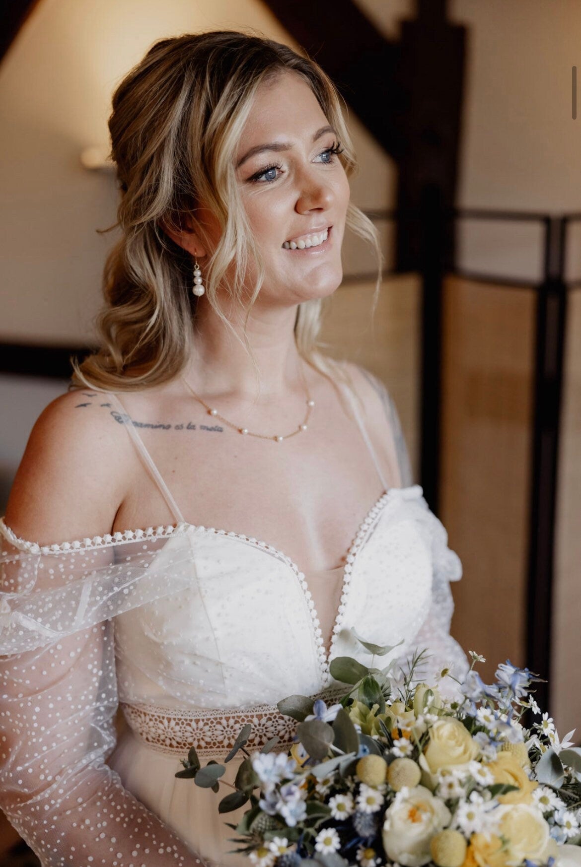 Vergoldetes Schmuckset mit Süßwasserperlen – Halskette & Ohrringe | Handgefertigt aus Edelstahl