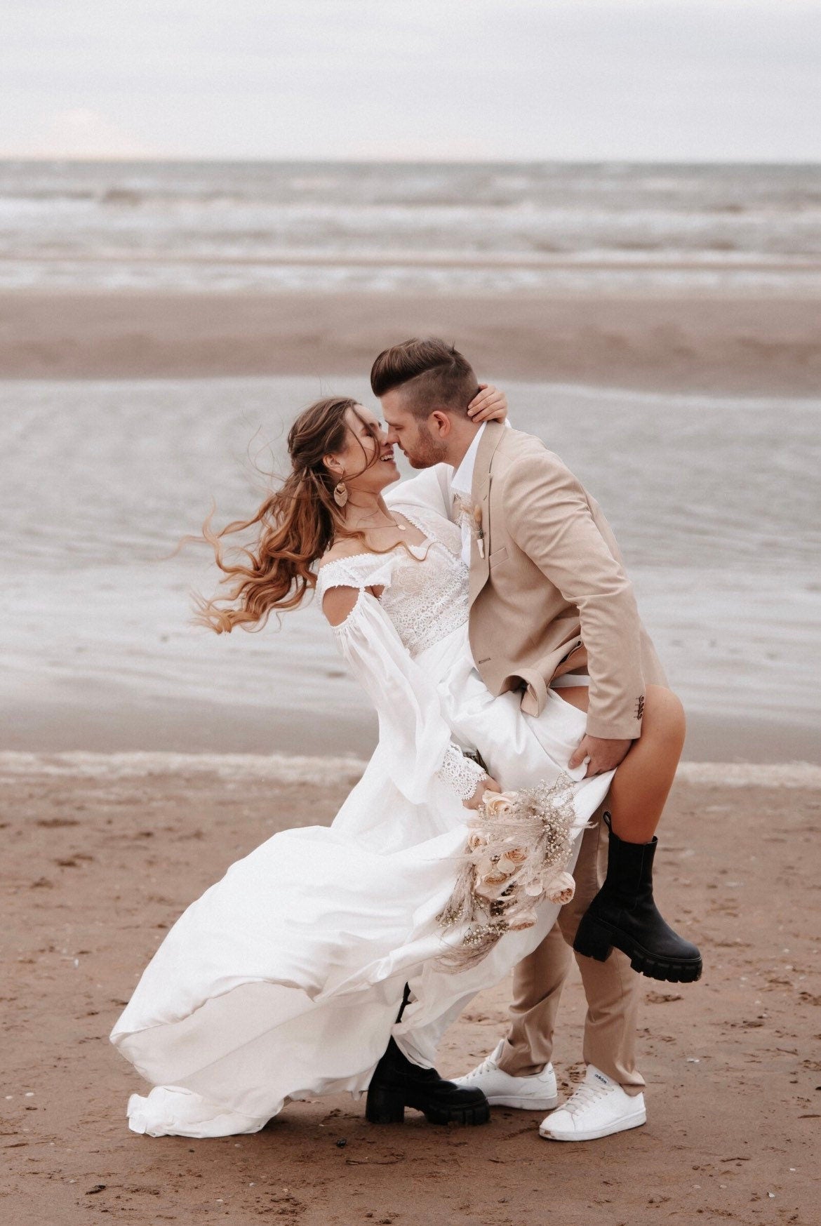 Ohrringe Boho Indianerstil Statement – Goldene Boho-Ohrringe aus Edelstahl | Handgefertigter Schmuck für Festival & Alltag