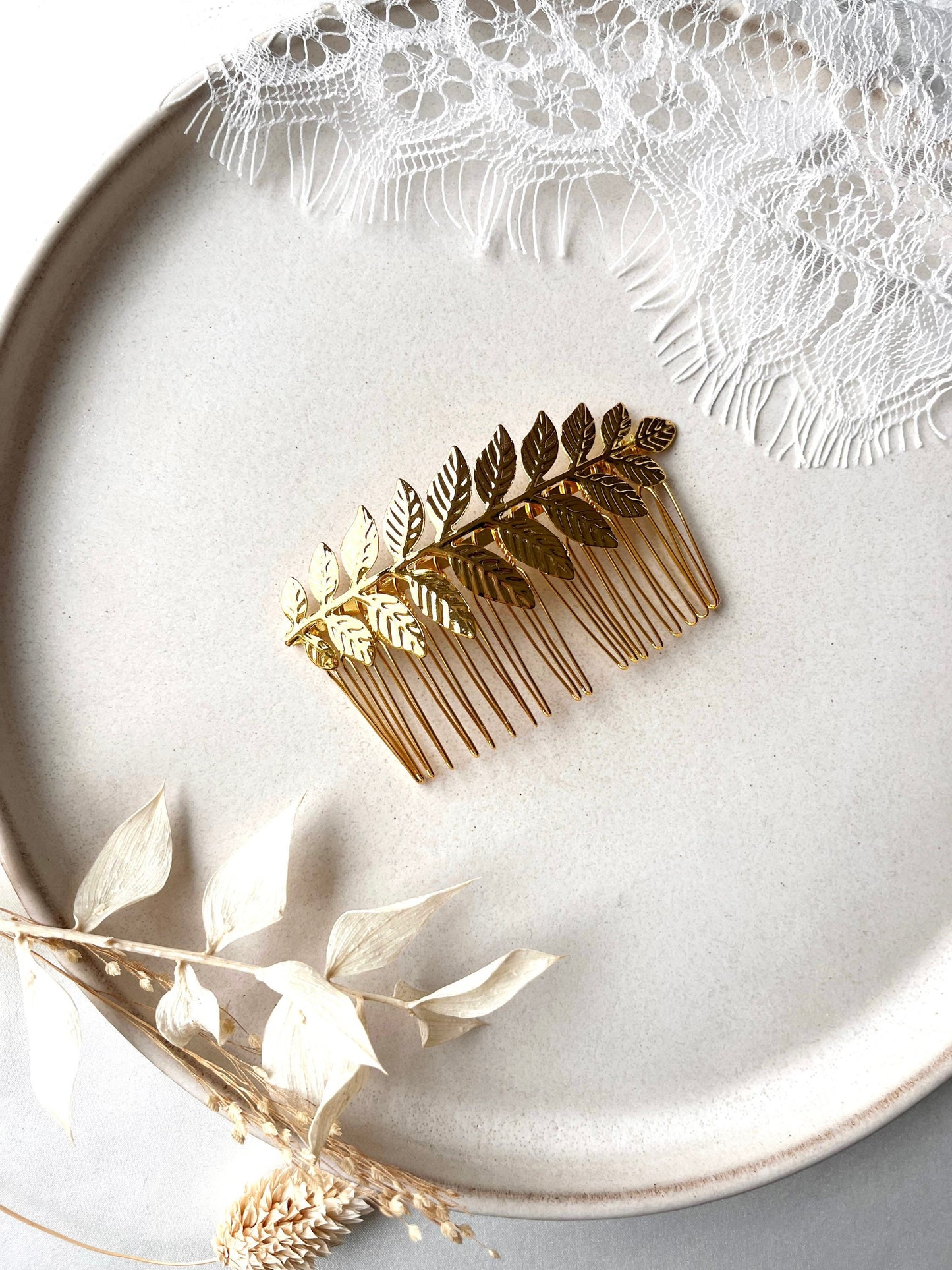 Braut Haarkamm Boho Stil mit Blättern – Goldener Haarkamm für Hochzeitsfrisuren | Handgefertigter Boho Brautschmuck