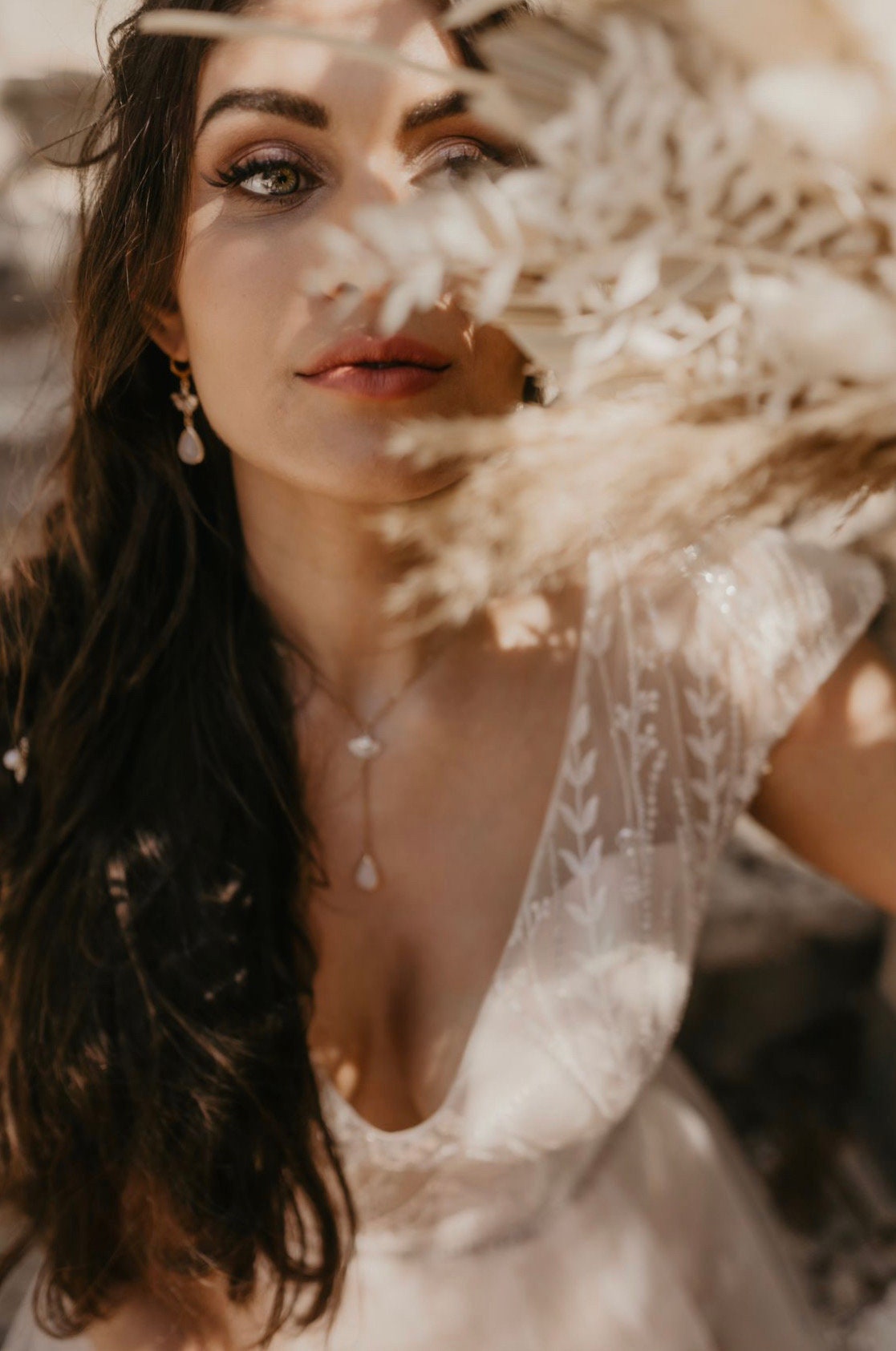 Braut Boho Ohrringe Gold – Handgefertigte Ohrringe mit Zirkoniafächer & Glastropfen | Edelstahl Creolen für Hochzeit & besondere Anlässe