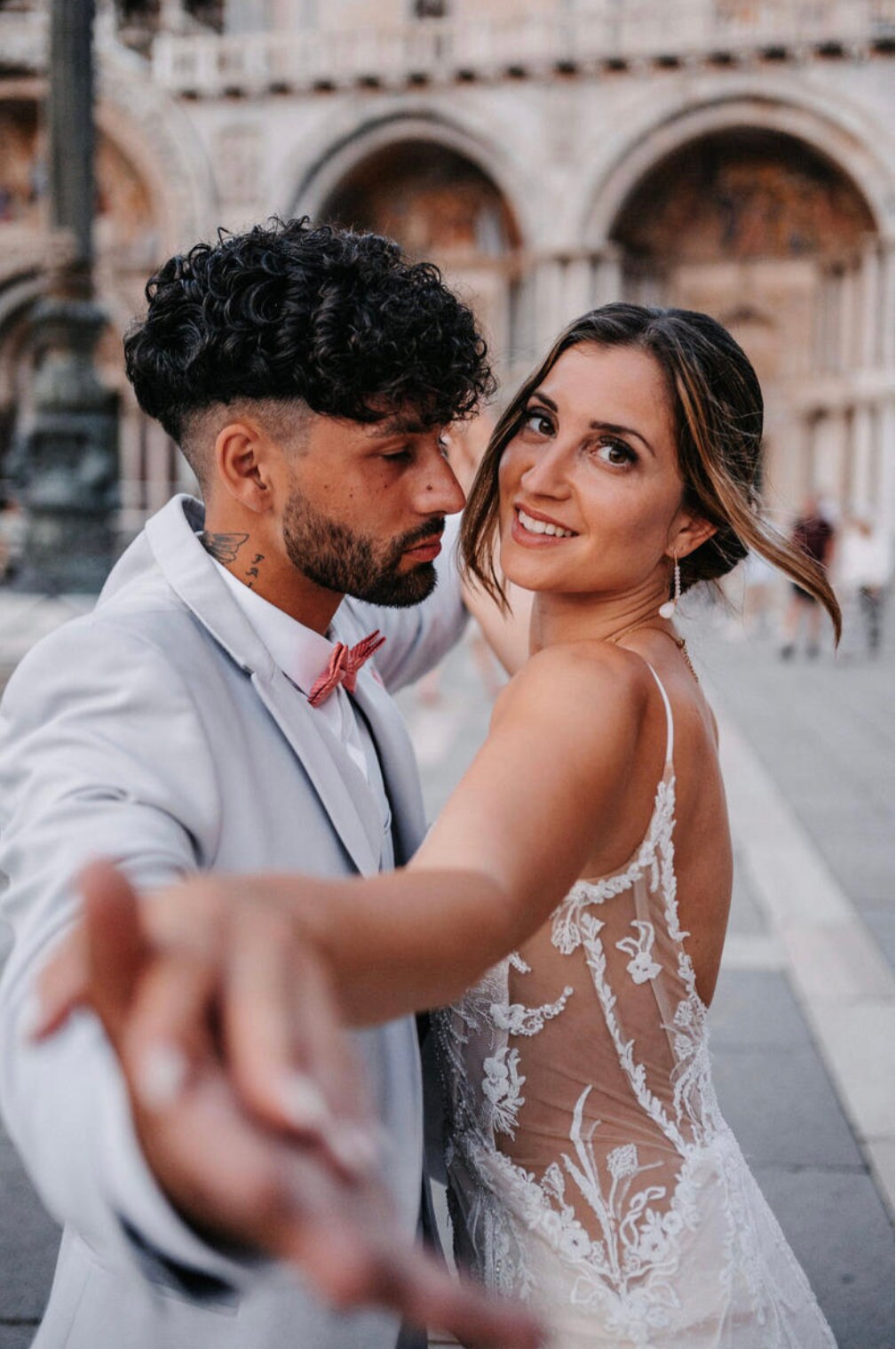 Elegante Braut-Ohrringe mit Tropfenanhänger – Gold oder Silber | Handgefertigt aus Edelstahl & Kristall