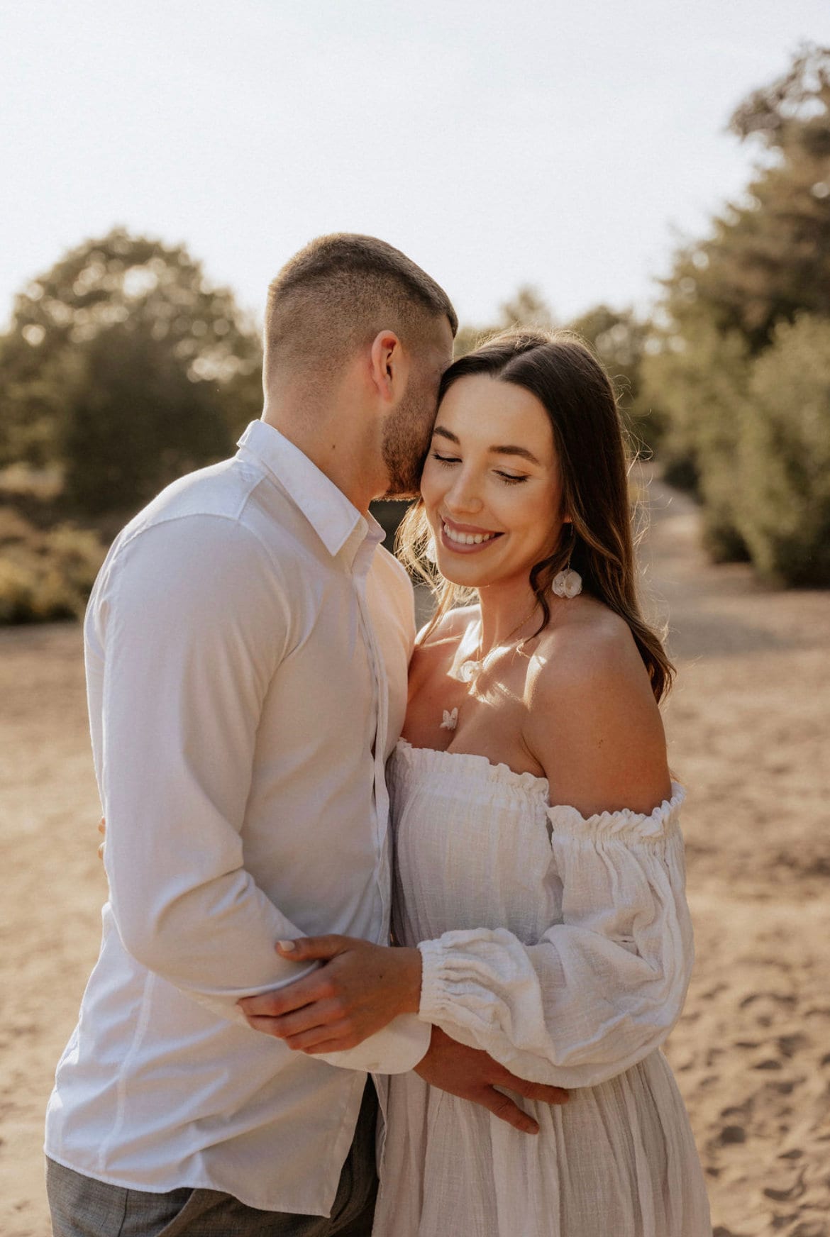 Brautkette mit Seidenblüten Y Lariat – Handgefertigte goldene Kette in Y-Form | Edelstahl Schmuck für die moderne Braut