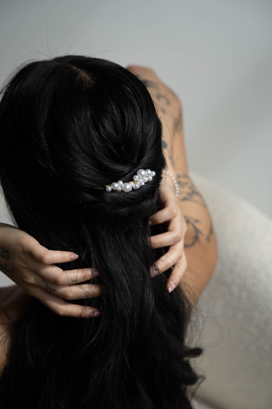 Zarter Braut Perlenhaarkamm – Haarschmuck zur Hochzeit in Gold , Roségold oder Silber | Eleganter Kamm mit Perlen für die Brautfrisur