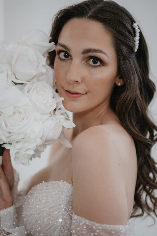 Zarter Braut Perlenhaarkamm – Haarschmuck zur Hochzeit in Gold , Roségold oder Silber | Eleganter Kamm mit Perlen für die Brautfrisur
