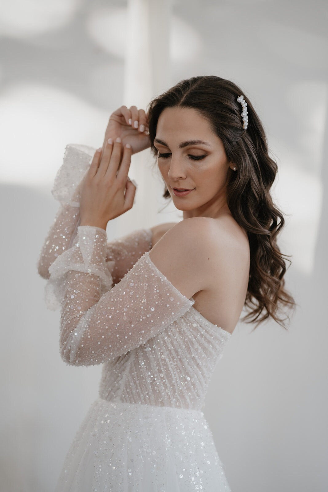Zarter Braut Perlenhaarkamm – Haarschmuck zur Hochzeit in Gold , Roségold oder Silber | Eleganter Kamm mit Perlen für die Brautfrisur