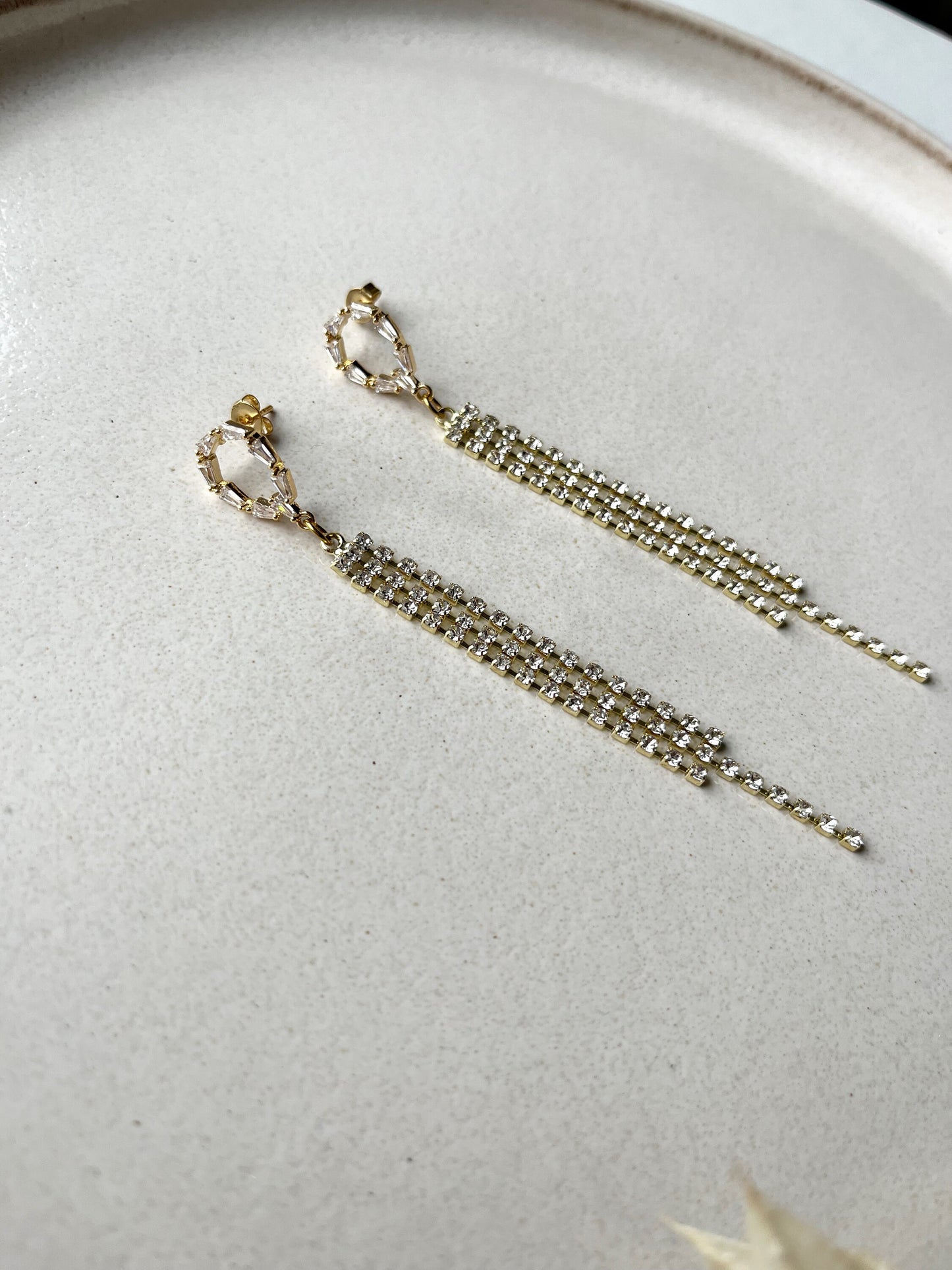 Braut Ohrringe Gold Glitzer – Lange Ohrringe aus Edelstahl mit Zirkonia | Glamouröser Brautschmuck & Partystyle