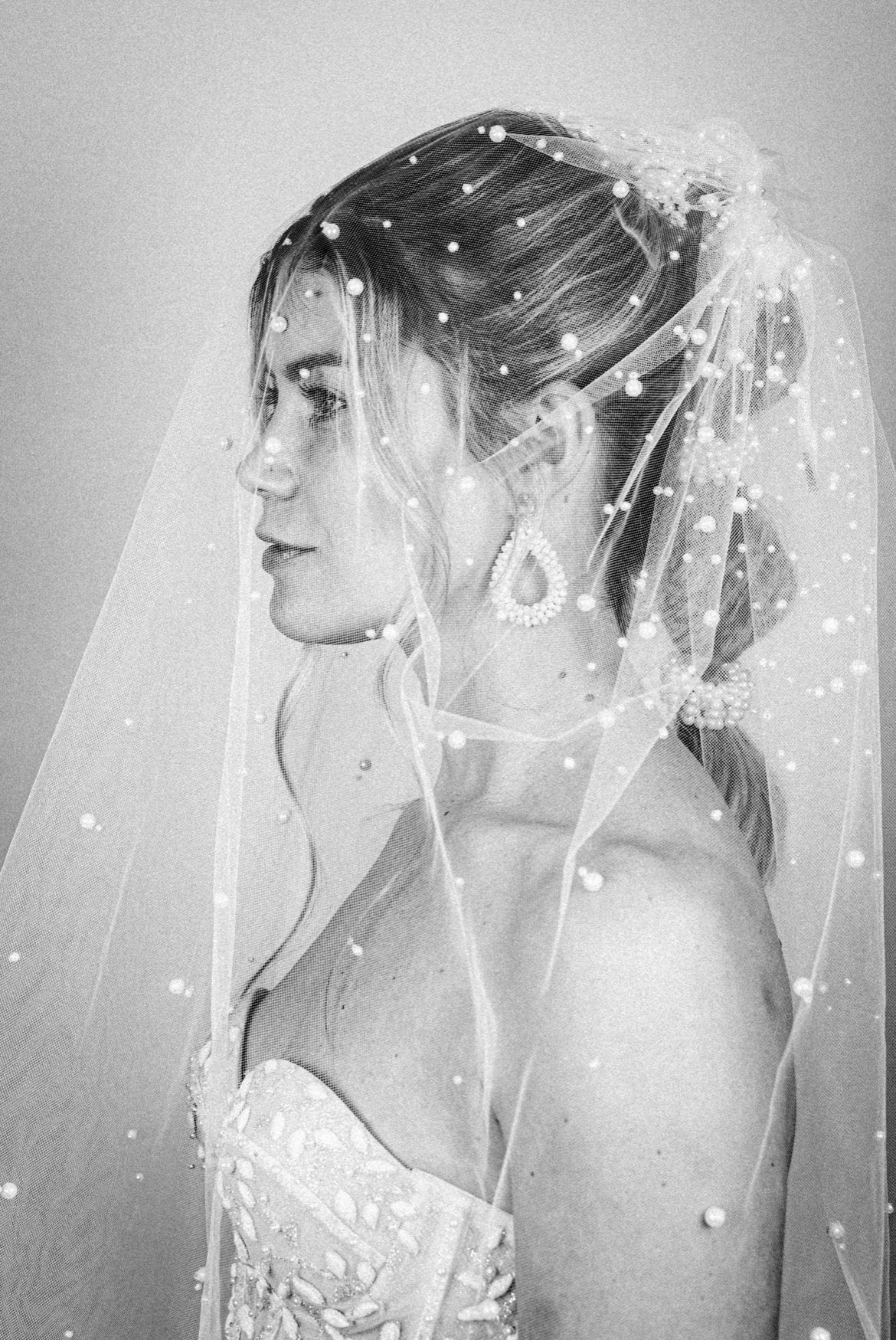 Braut Haarschmuck Perlen – elegantes Haargummi mit Perlen für Hochzeit & Alltag | Zeitloser Look