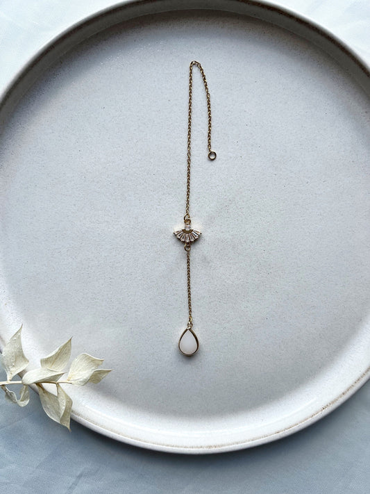 Rückenkette mit Zirkonia-Fächer & Tropfenanhänger – Rückenteil für Brautketten aus Edelstahl | Hochzeitsschmuck Gold
