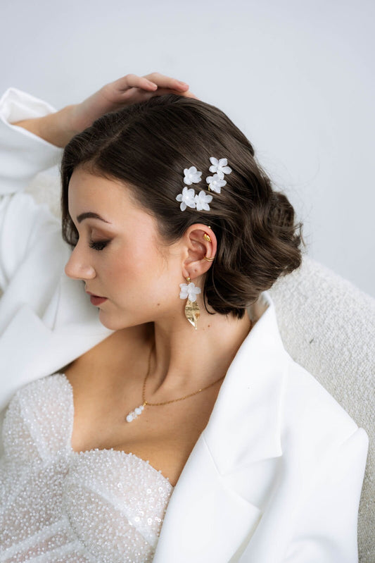 Braut-Haarnadeln mit Seidenblüten & Perlen – 3er Set zarter Haarschmuck für die Hochzeit | In Gold, Silber oder Roségold