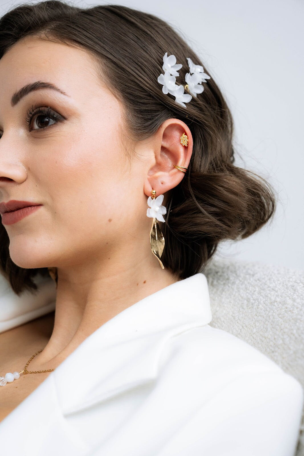 Braut-Haarnadeln mit Seidenblüten & Perlen – 3er Set zarter Haarschmuck für die Hochzeit | In Gold, Silber oder Roségold