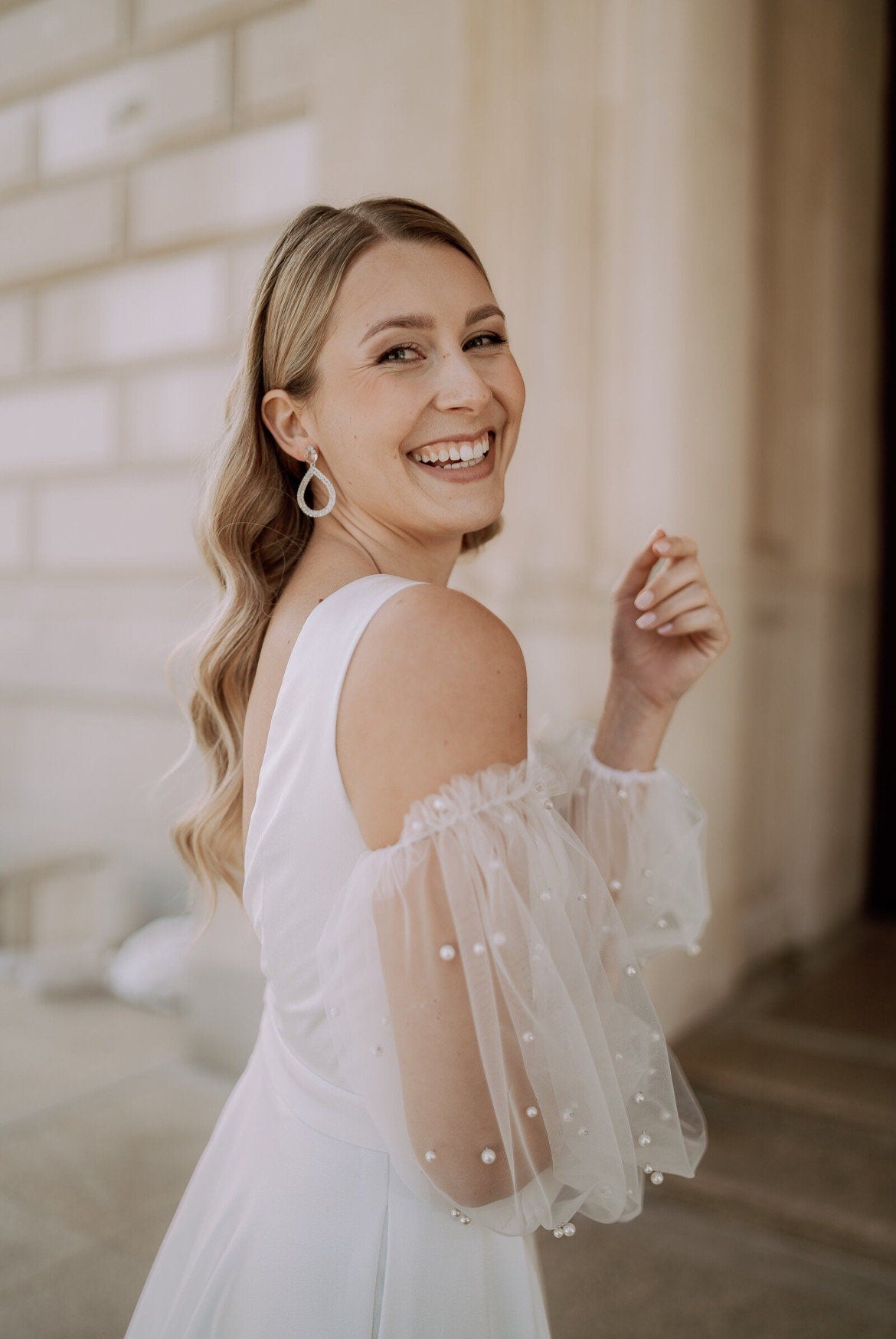 Glitzernde Brautohrringe – Tropfenohrringe mit Zirkoniasteinen & Glasstein | Edelstahl in Gold oder Silber