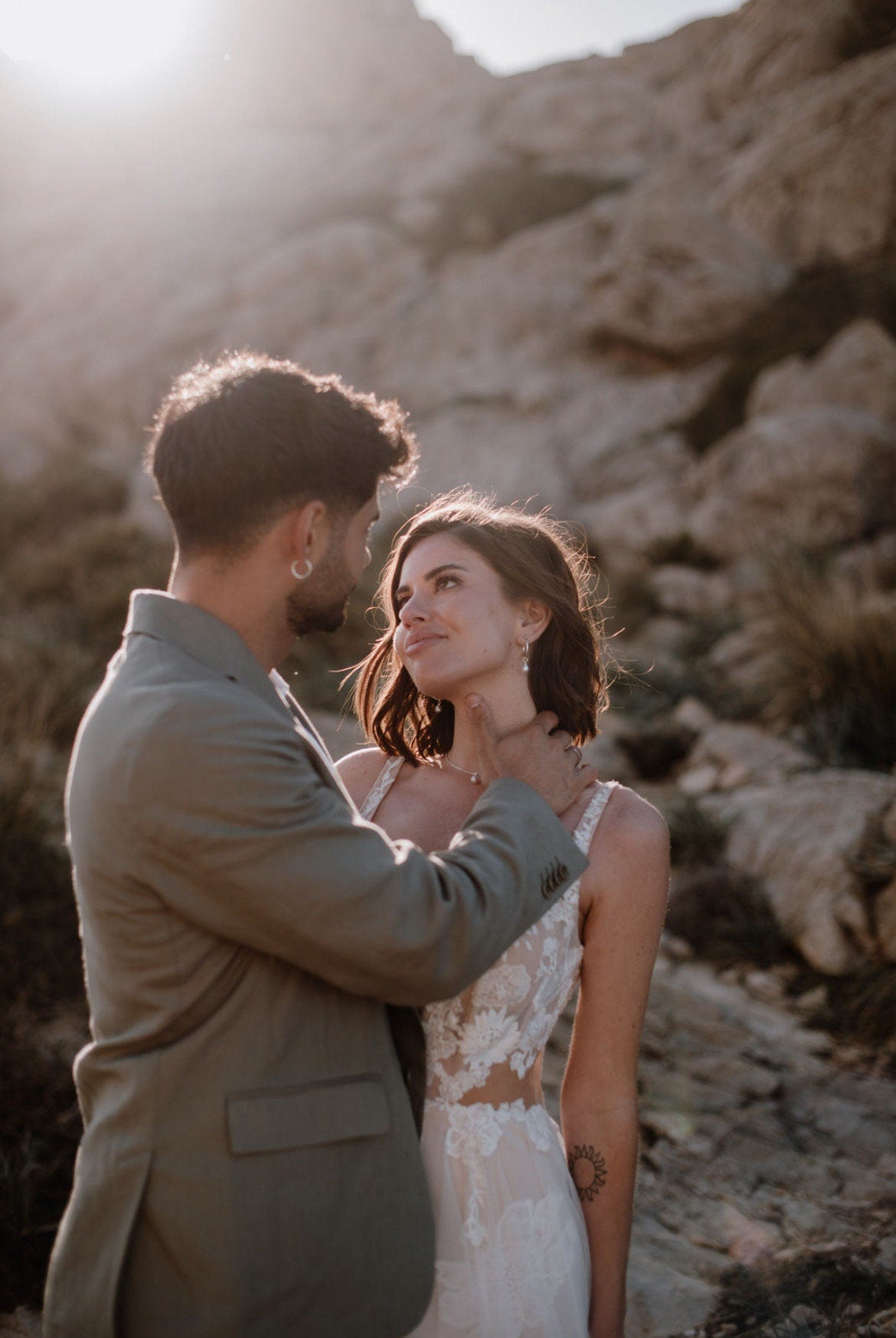 Braut Perlen Schmuckset – Edelstahl Creolen & Kette mit abnehmbaren Perlenanhängern | In Gold oder Silber, handgefertigt
