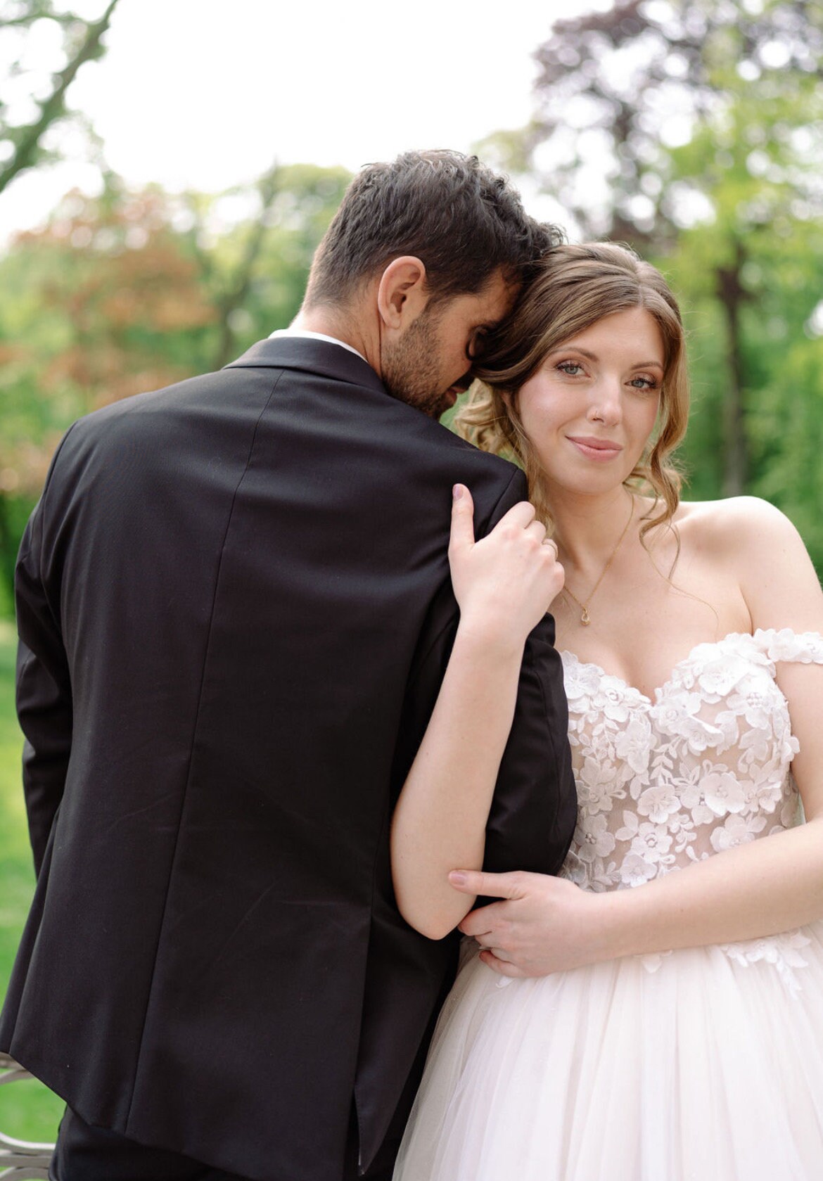 Schmuckset mit Tropfen Gold – Handgefertigtes Set aus Edelstahl mit Glastropfen | Eleganter Schmuck für Braut & Anlass