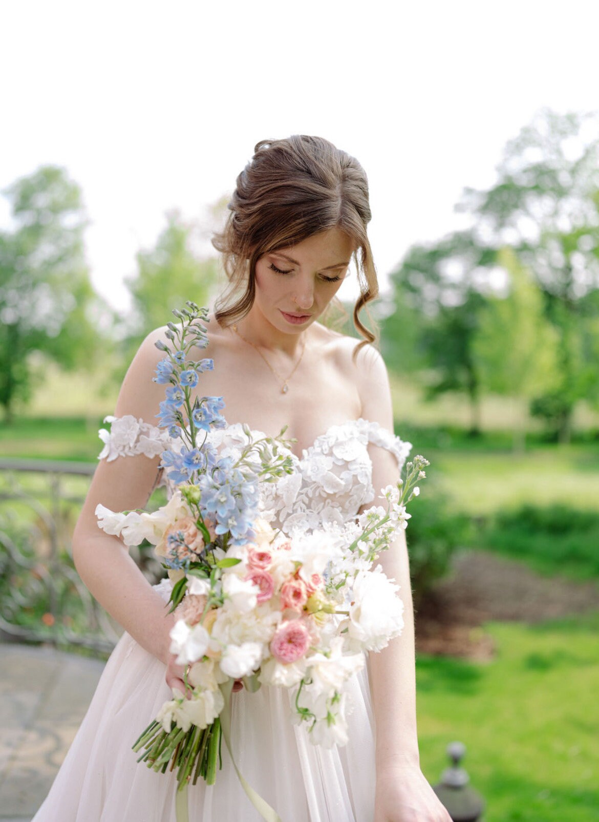 Schmuckset mit Tropfen Gold – Handgefertigtes Set aus Edelstahl mit Glastropfen | Eleganter Schmuck für Braut & Anlass