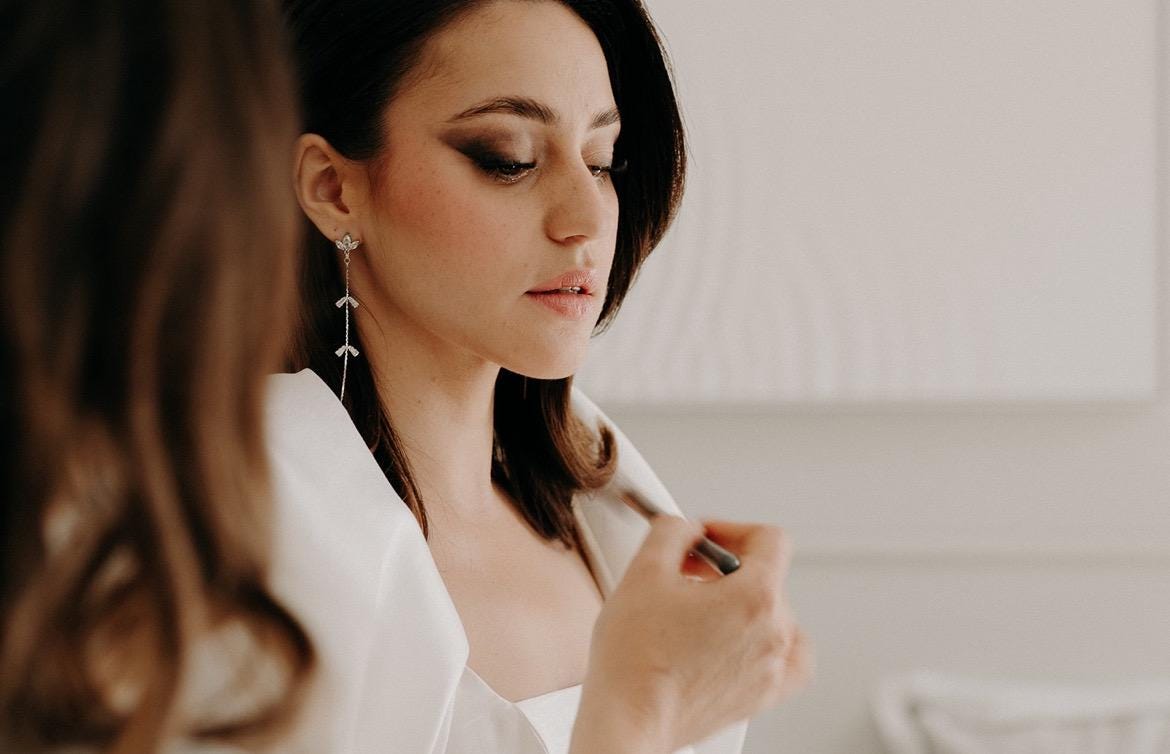 Lange Ohrringe Glitzer – elegante Edelstahl Ohrstecker in Gold oder Silber für besondere Anlässe