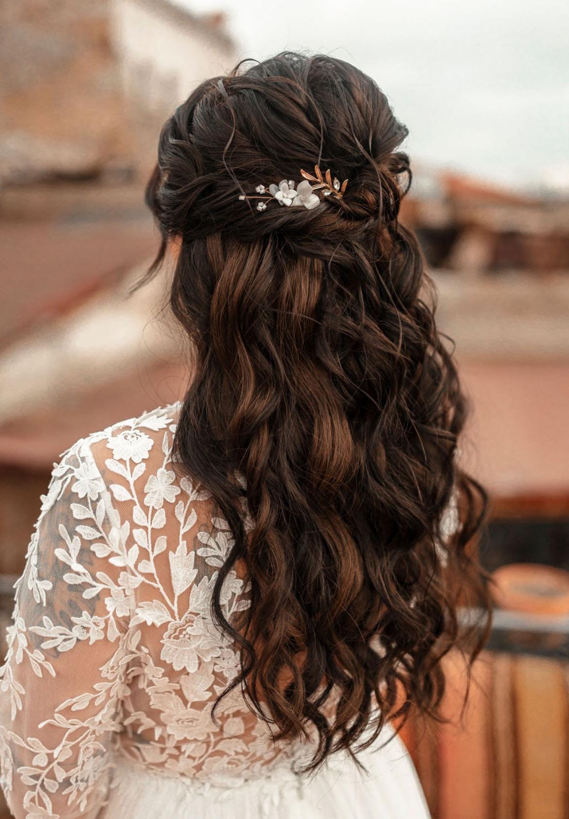 Goldene Blätter Haarnadeln – Filigraner Braut Haarschmuck für natürliche Hochzeitslooks