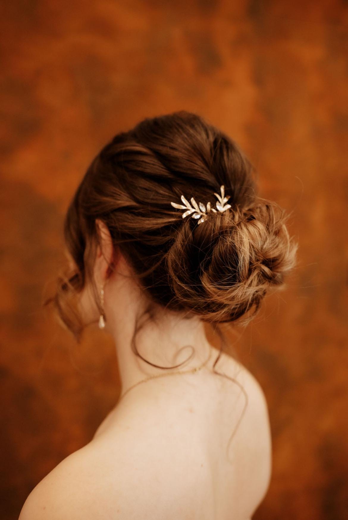 Goldene Blätter Haarnadeln – Filigraner Braut Haarschmuck für natürliche Hochzeitslooks