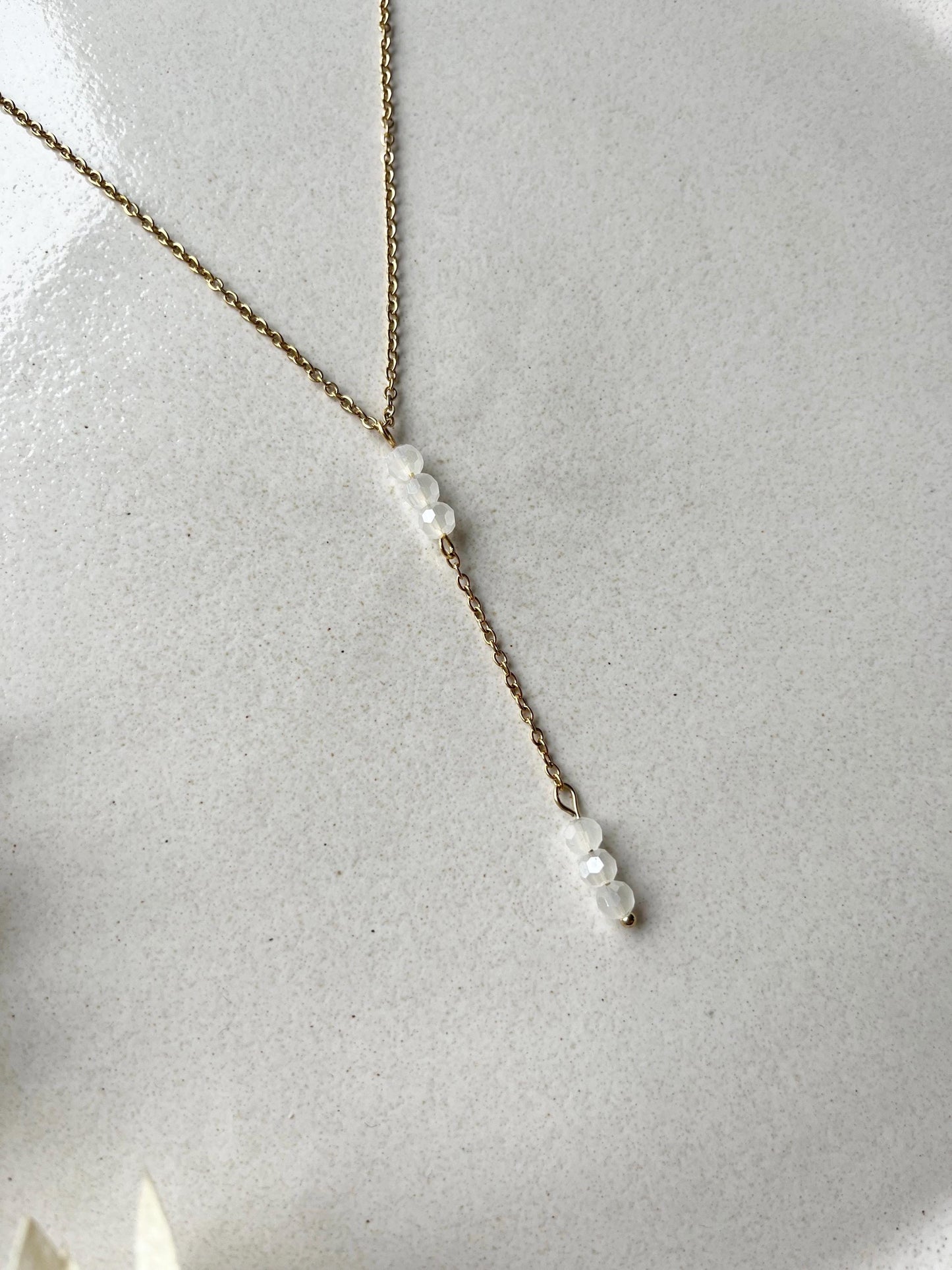 Braut Halskette Y Lariat Glasperlen – filigrane Edelstahlkette für den Hochzeitslook in Gold oder Silber