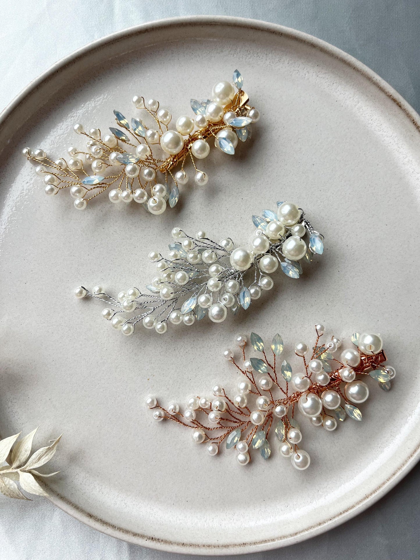 Eleganter Brauthaarschmuck mit Perlen – Klammer in Gold, Silber oder Roségold