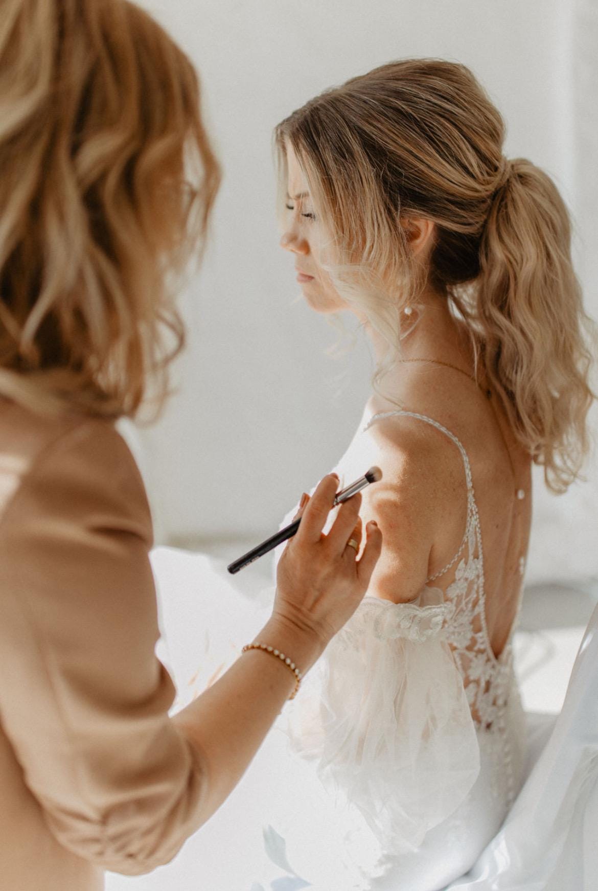 Vergoldete Rückenkette mit Süßwasserperlen – Handgefertigt & abnehmbar | Edelstahl in Gold, Silber oder Roségold